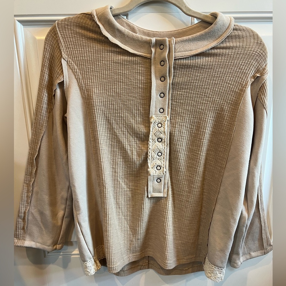 POL Beige Lace-Trim Ribbed Top Size S